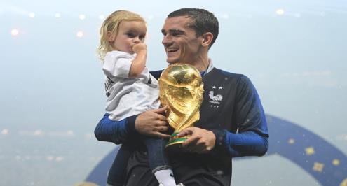 سيميوني: جريزمان؟ أفضل لاعب في العالم